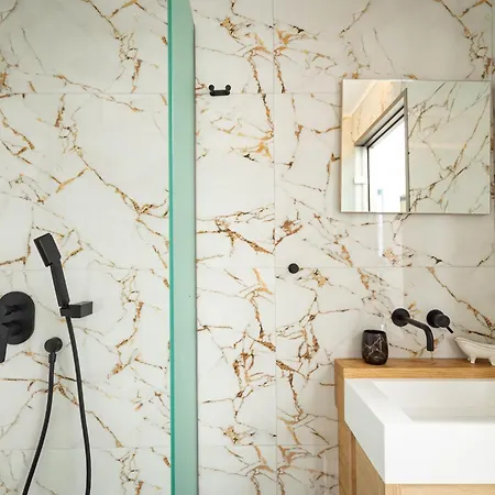 Gonates Lägenhetshotell 4*