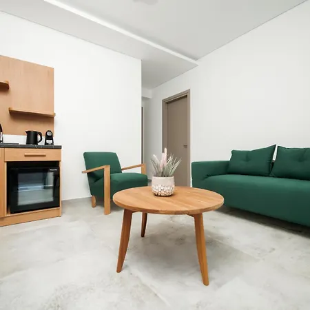 Gonates Aparthotel