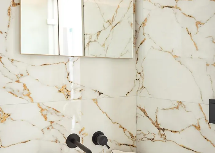 Ξενοδοχείο με διαμερίσματα Gonates 4*